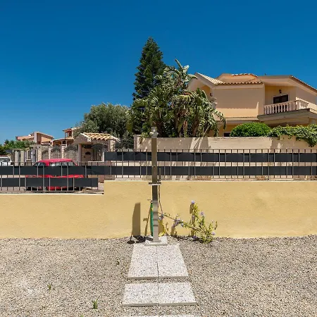Mika Holiday home Capitana
